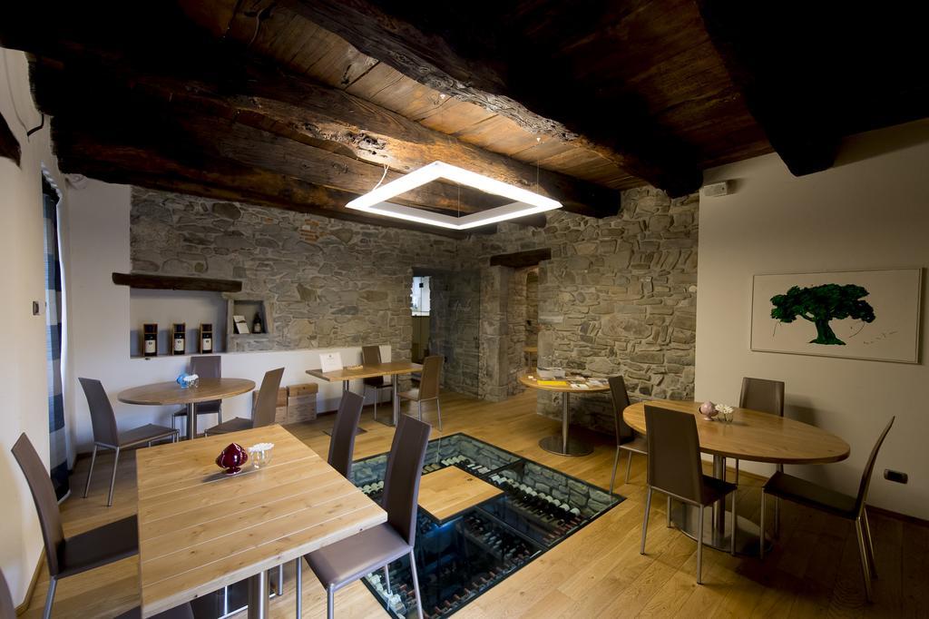 Relais Il Presidio Hotel Oggiono Bagian luar foto