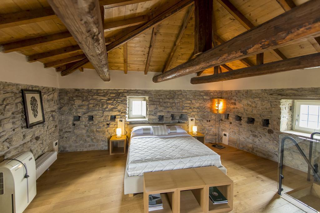 Relais Il Presidio Hotel Oggiono Ruang foto