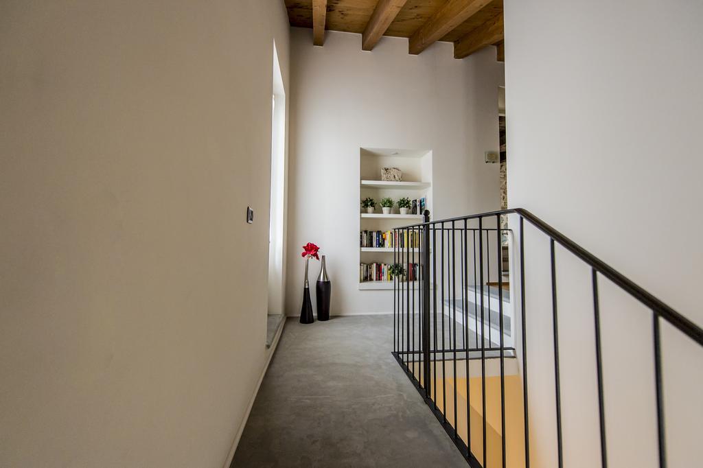 Relais Il Presidio Hotel Oggiono Ruang foto